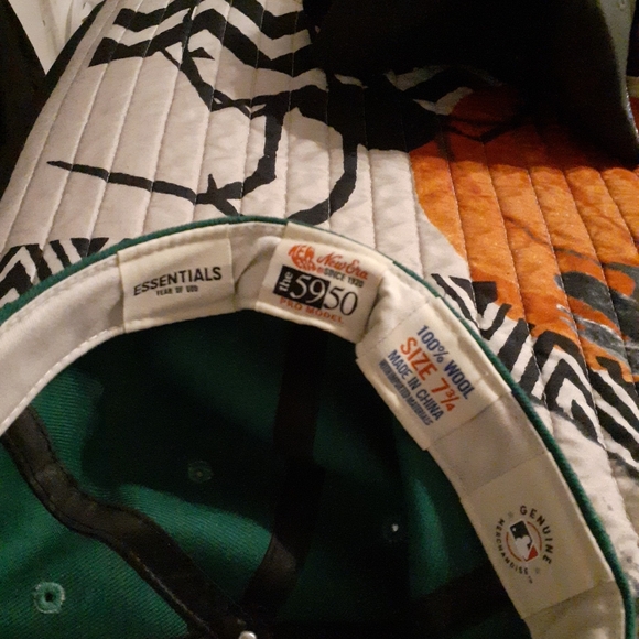 Fear of god essentials hat - Picture 2 of 2